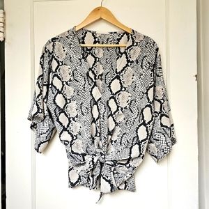 Snake print tie-front blouse (OS)